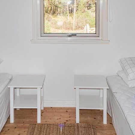 Gorgeous Home In Borrby With Wifi Bagian luar foto