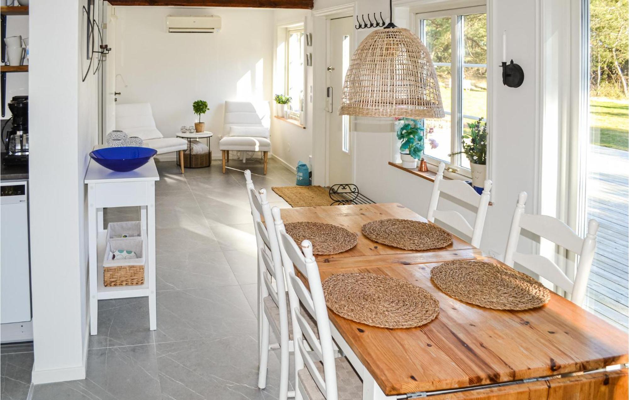 Gorgeous Home In Borrby With Wifi Bagian luar foto